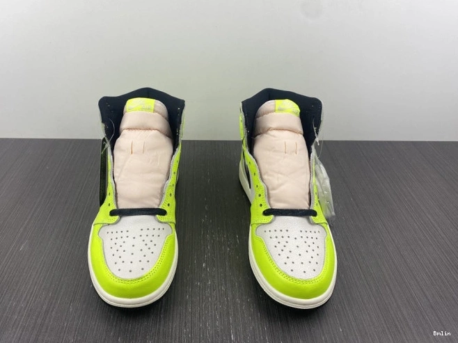 Bmlin 1 High 555088-702 Volt Jordan Air OG 0709